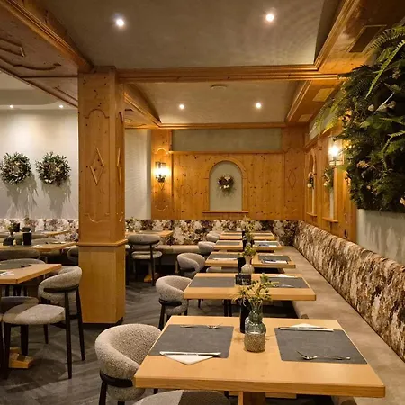 Hotel Dahoam By Miha 3*
